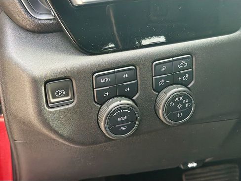 Used 2022 Chevrolet Silverado 1500 RST w/ All Star Edition Plus image 10