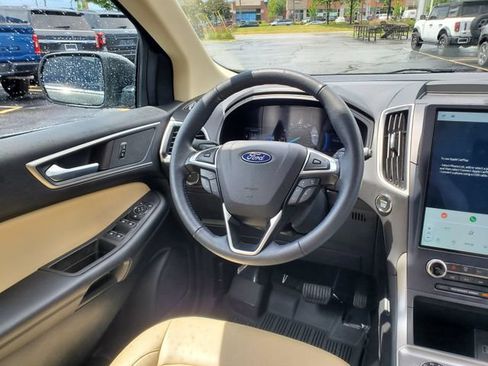 Used 2023 Ford Edge SEL w/ Convenience Package AWD/4WD image 8