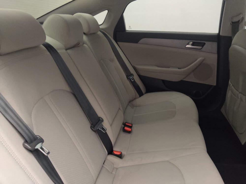 Used 2016 Hyundai Sonata SE FWD image 19