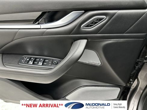 Used 2021 Maserati Levante S GranSport AWD/4WD image 12
