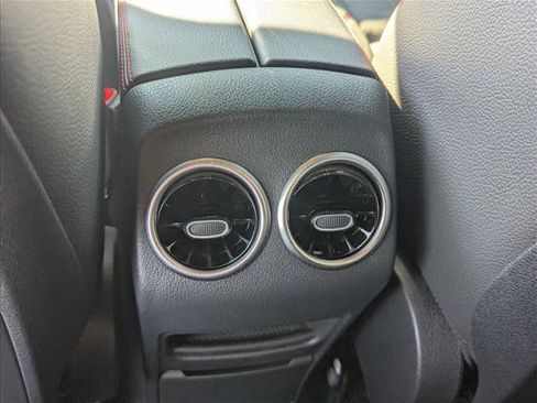 Certified 2025 Mercedes-Benz GLB 250 image 16