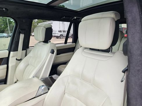 Used 2019 Land Rover Range Rover Long Wheelbase Supercharged AWD/4WD image 16