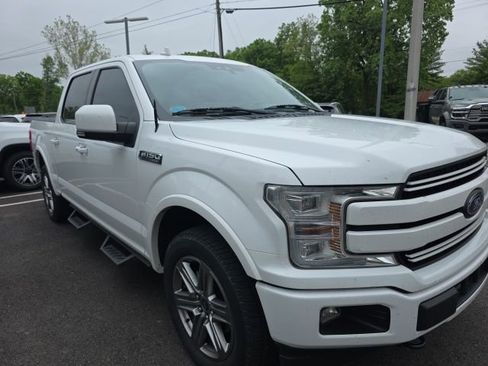 Used 2018 Ford F150 Lariat w/ Equipment Group 502A Luxury AWD/4WD image 18