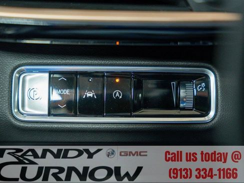 New 2025 Buick Envision Sport Touring image 31