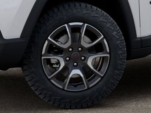 Used 2026 Jeep Compass Trailhawk AWD/4WD image 8