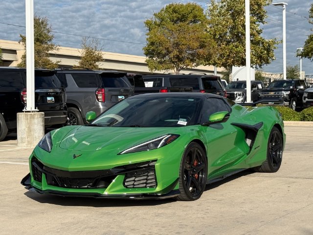 Used 2026 Chevrolet Corvette Z06 RWD image 9