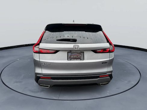 Used 2023 Honda CR-V Sport image 4