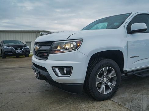 Used 2017 Chevrolet Colorado Z71 image 27