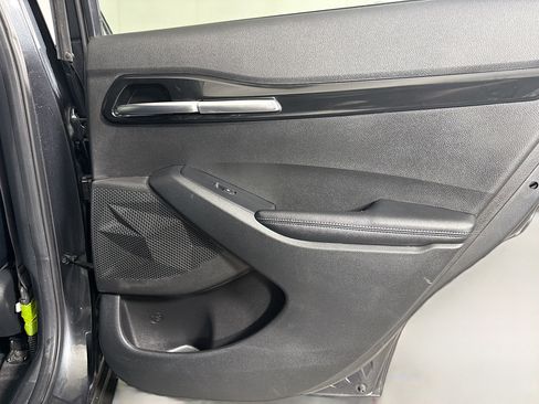Used 2021 Kia Seltos S FWD image 27
