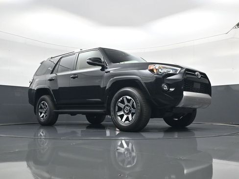 Used 2023 Toyota 4Runner TRD Off-Road Premium image 15