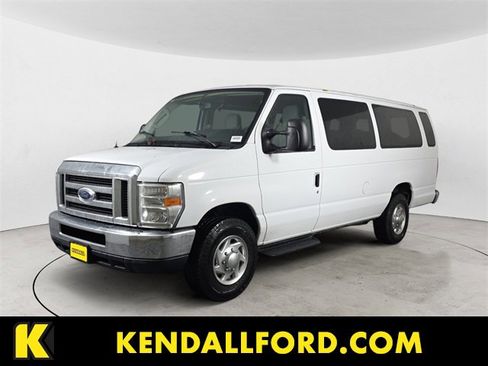 Used 2010 Ford E-350 and Econoline 350 XLT image 1