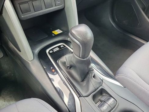 Used 2023 Toyota Corolla Cross AWD Hybrid image 27