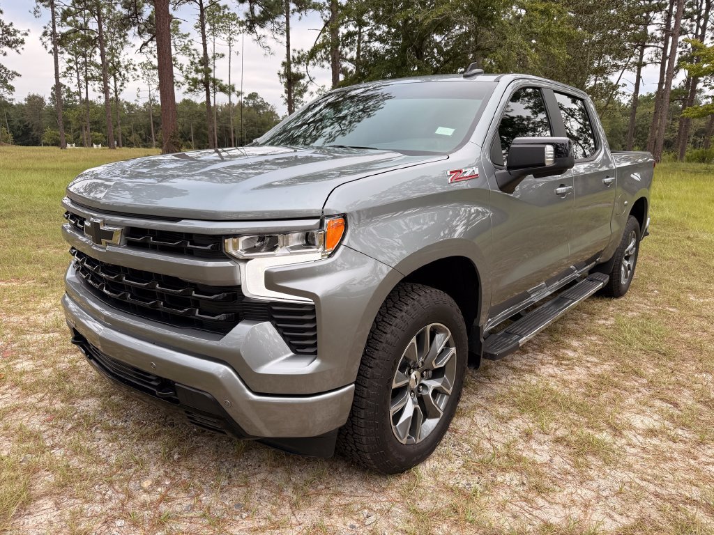 New 2026 Chevrolet Silverado 1500 RST w/ RST All Star Premium Package AWD/4WD image 1