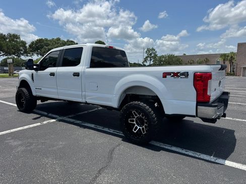 Used 2019 Ford F250 XL w/ Power Equipment Group AWD/4WD image 8