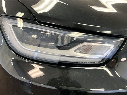 Used 2023 Chrysler Pacifica Limited image 28