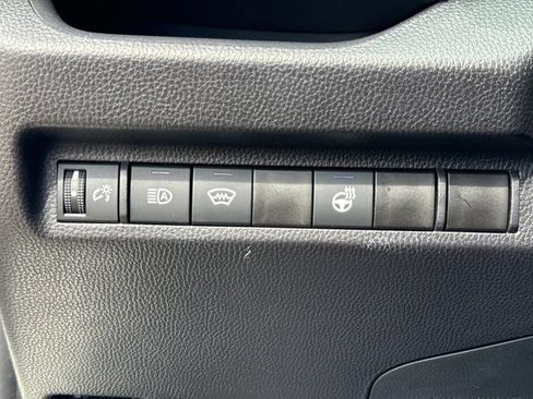 Used 2025 Toyota RAV4 XLE w/ Weather Package AWD/4WD image 27