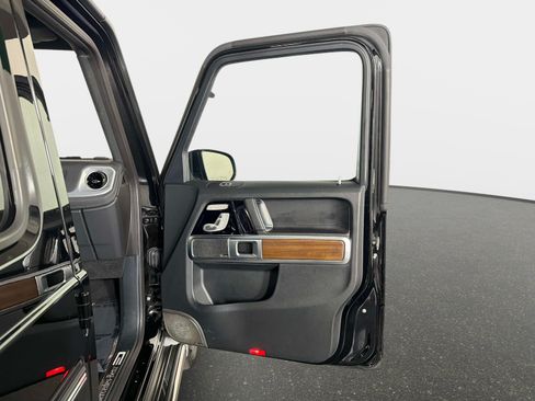 Used 2024 Mercedes-Benz G 550 image 22