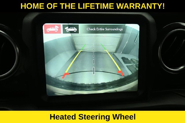 Used 2022 Jeep Wrangler Unlimited Rubicon w/ Trailer Tow Package AWD/4WD image 26