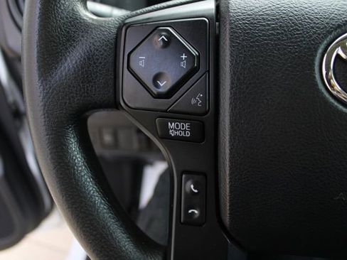 Used 2020 Toyota Tacoma SR AWD/4WD image 5