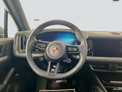 New 2026 Porsche Cayenne AWD/4WD image 25