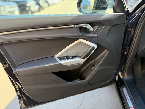 Used 2025 Audi Q3 2.0T Premium image 20