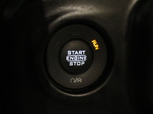 Used 2021 Jeep Gladiator Overland w/ Popular Equipment Package image 31