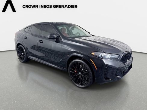 Used 2025 BMW X6 xDrive40i w/ Climate Comfort Package AWD/4WD image 4