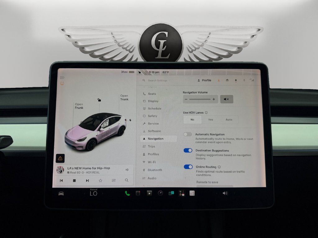 Used 2022 Tesla Model Y Long Range AWD/4WD image 25