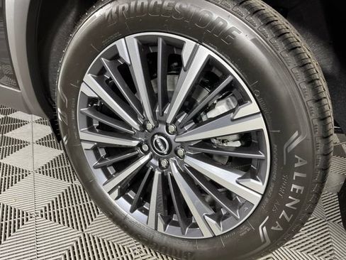 New 2026 Nissan Pathfinder Platinum FWD image 13