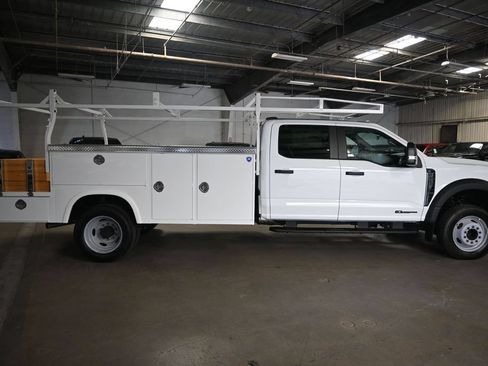 New 2026 Ford F450 XL w/ XL Chrome Package RWD image 18