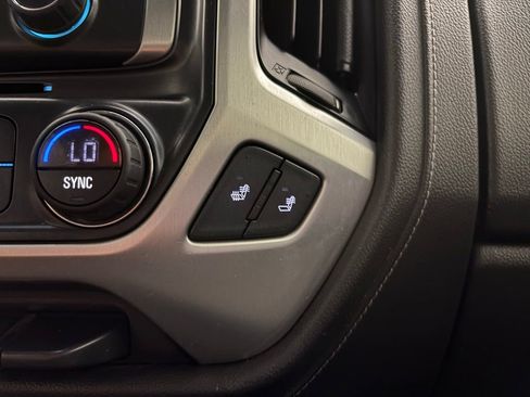 Used 2018 GMC Sierra 1500 SLE w/ SLE Value Package AWD/4WD image 9