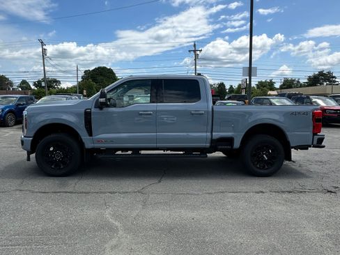 New 2026 Ford F250 Lariat w/ Black Appearance Package AWD/4WD image 6
