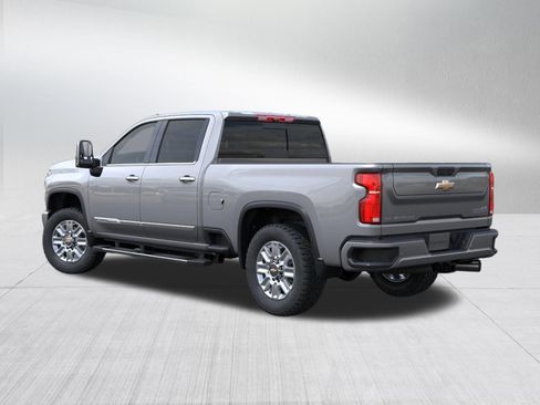New 2026 Chevrolet Silverado 3500 High Country w/ High Country Premium Package AWD/4WD image 3