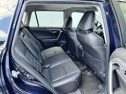 Certified 2023 Toyota RAV4 XLE Premium AWD/4WD image 10