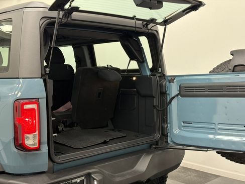 Used 2023 Ford Bronco 2-Door w/ Sasquatch Package image 7