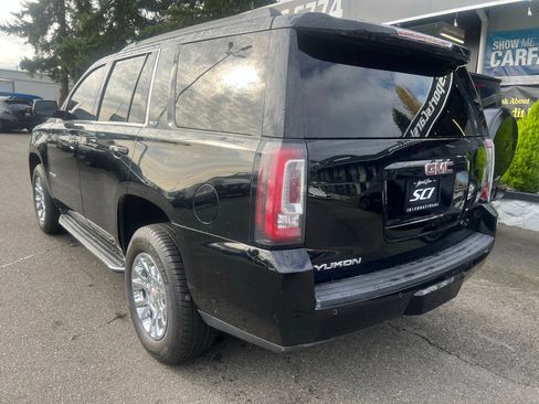 Used 2019 GMC Yukon SLT image 6