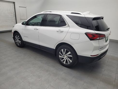 Used 2024 Chevrolet Equinox Premier AWD/4WD image 3