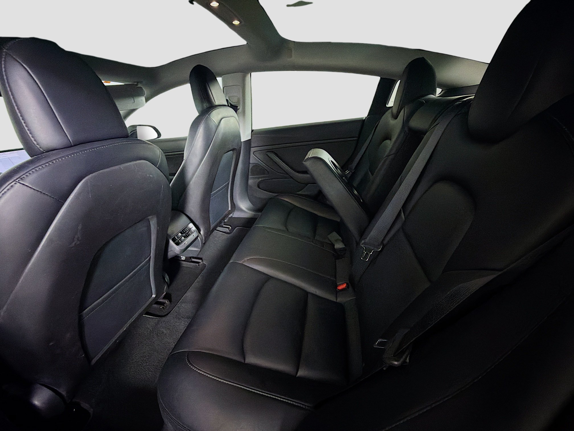 Used 2018 Tesla Model 3 Long Range RWD image 26
