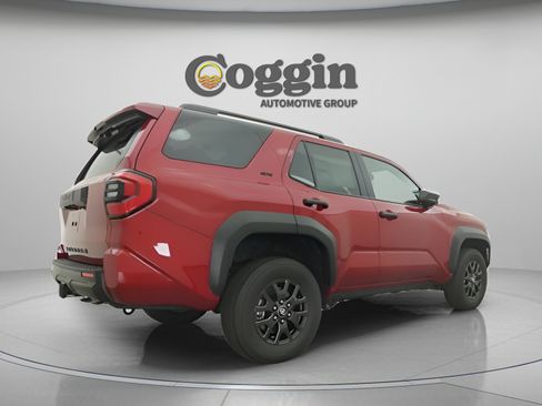 Used 2025 Toyota 4Runner SR5 RWD image 20