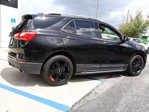 Used 2020 Chevrolet Equinox Premier w/ Premier Redline Edition FWD image 8