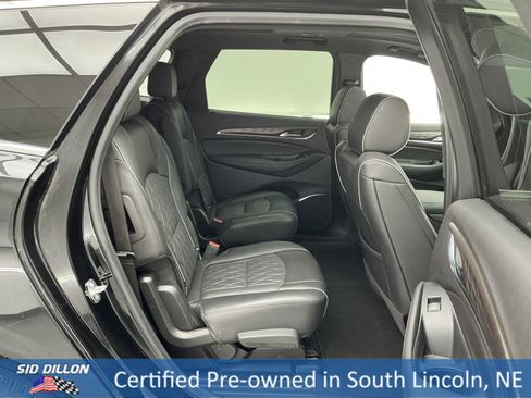 Used 2022 Buick Enclave Avenir w/ Avenir Technology Package image 24