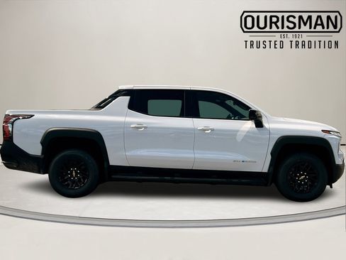 New 2026 Chevrolet Silverado EV LT image 6