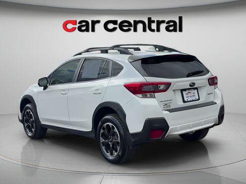 Used 2021 Subaru Crosstrek 2.0i Premium AWD/4WD image 3