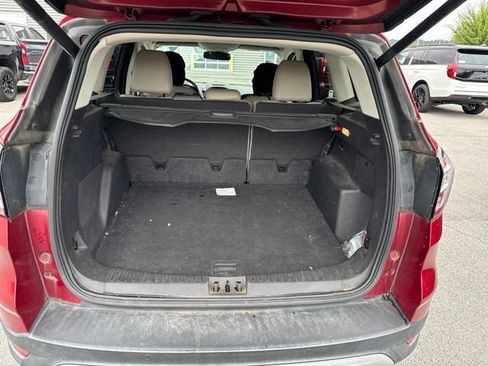 Used 2018 Ford Escape Titanium AWD/4WD image 14