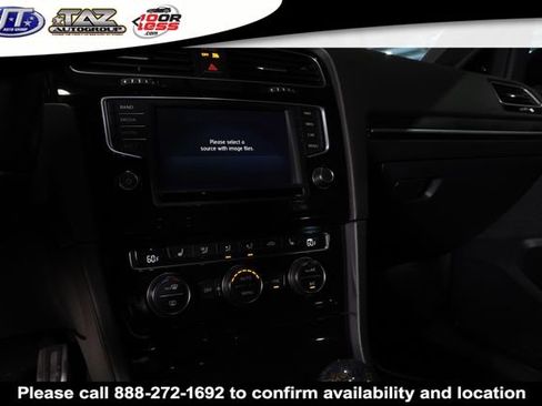 Used 2017 Volkswagen Golf R 4-Door AWD/4WD image 14