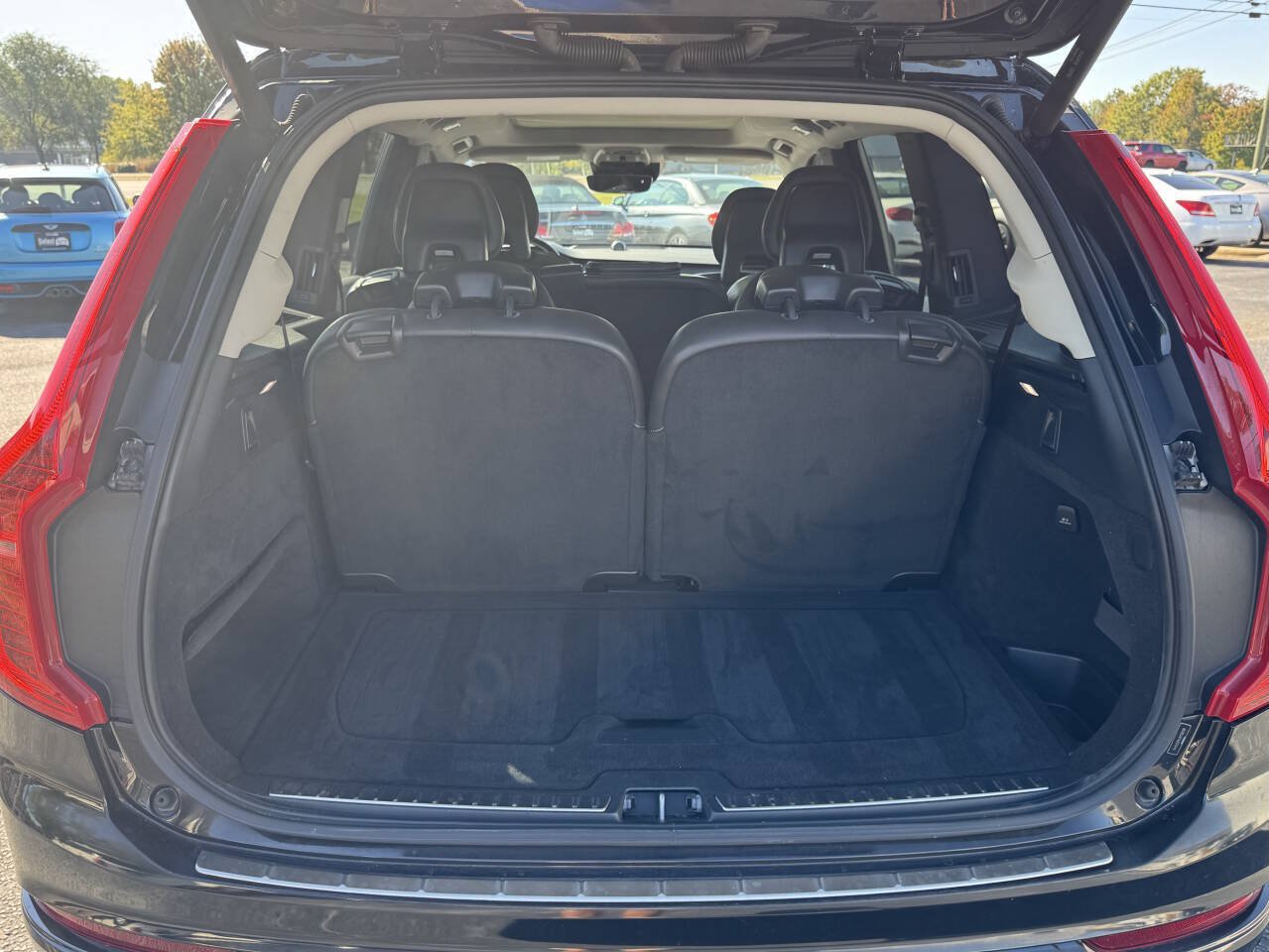 Used 2017 Volvo XC90 T6 Momentum AWD/4WD image 22