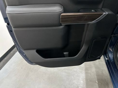 Used 2019 GMC Sierra 1500 SLE w/ SLE Value Package AWD/4WD image 54
