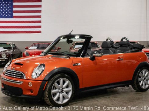 Used 2005 MINI Cooper S image 1