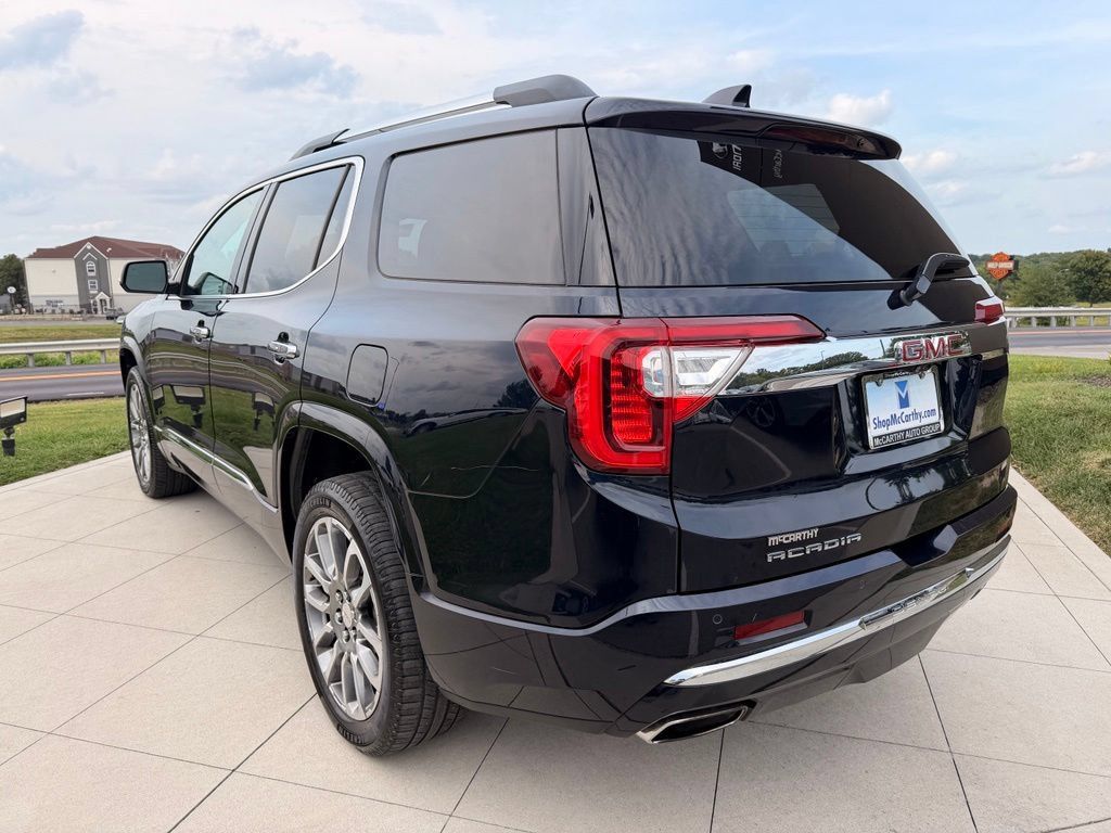 Used 2021 GMC Acadia Denali w/ Denali Technology Package FWD image 7