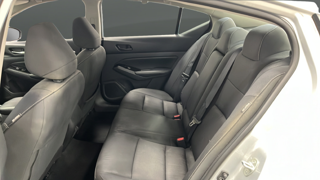 Used 2023 Nissan Altima 2.5 SV FWD image 21